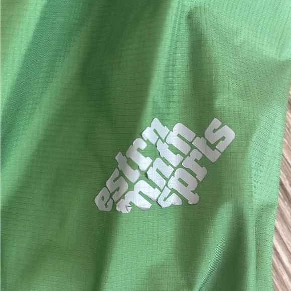 Eastern Mountain Sports Green Women's Medium‎ Rain Jacket Size Medium - Picture 5 of 5